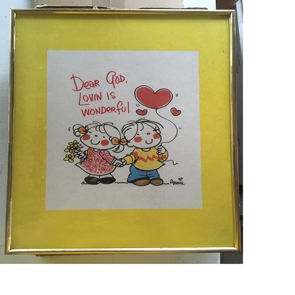 EUC VINTAGE PRINT BY ANNIE IN GOLD FRAME - Picture 2 of 6